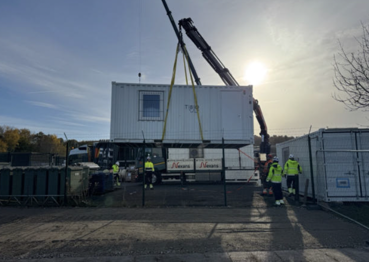 Oil-filled transmission cable decommissioning work on the LPT2 section in London